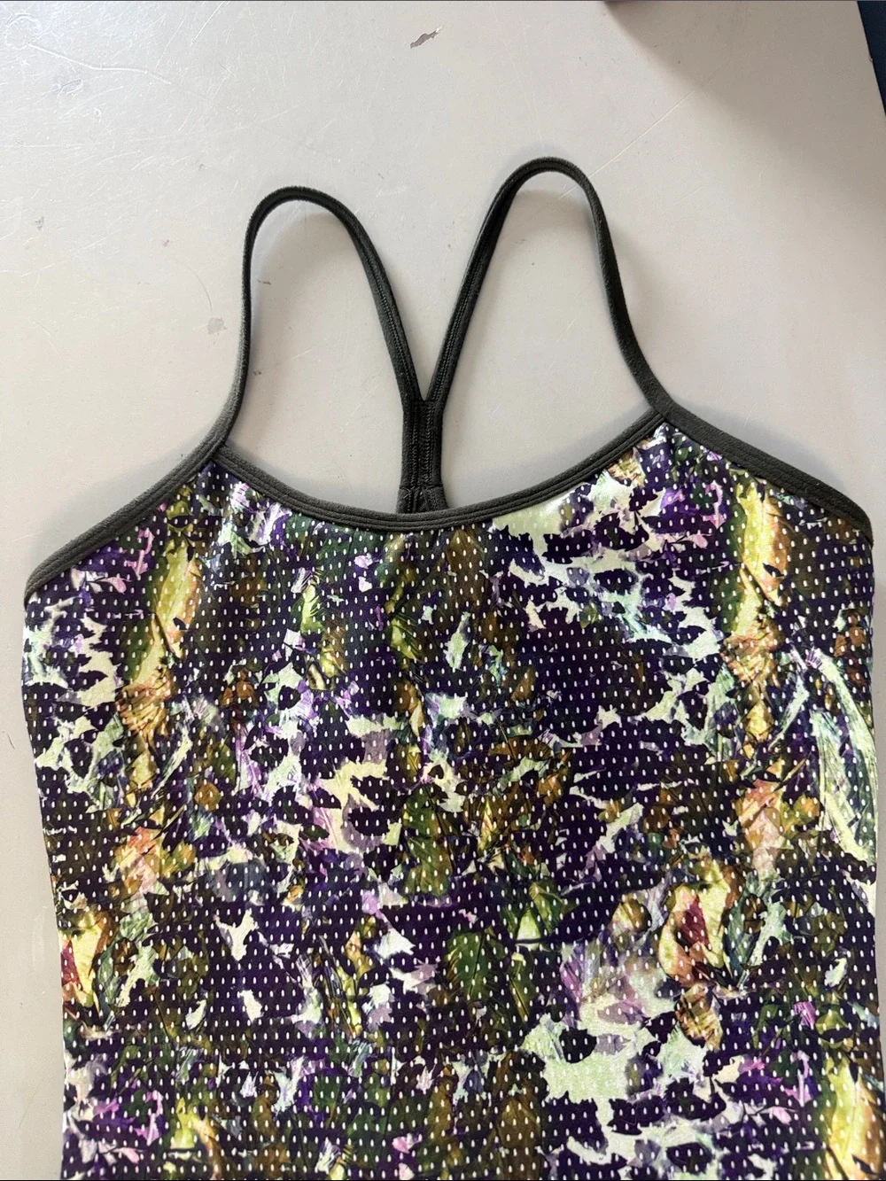 Lululemon power Y tank crop floral purple/green - Picture 3 of 5